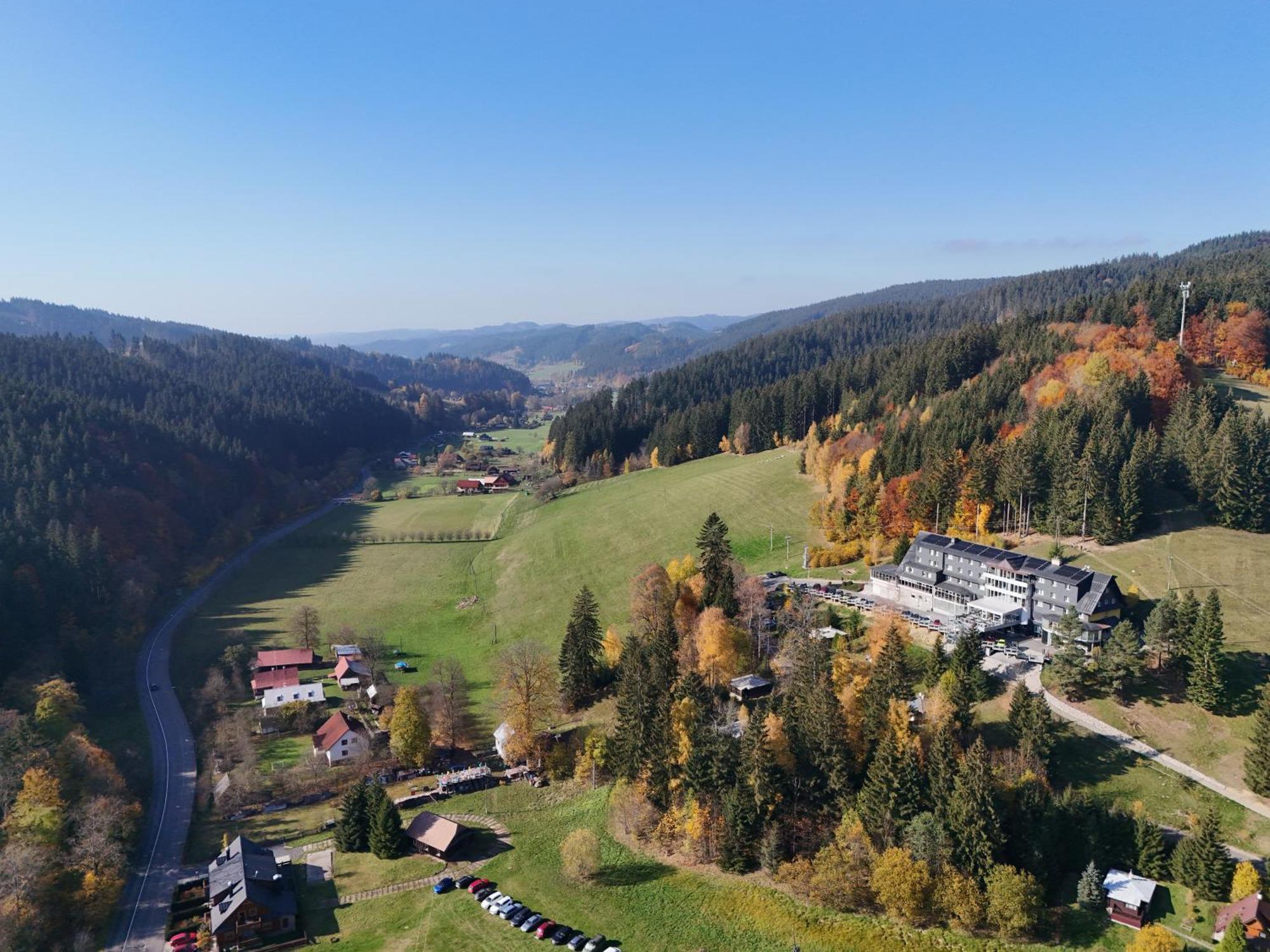 Spa Hotel Lanterna Вельке-Карловице Экстерьер фото